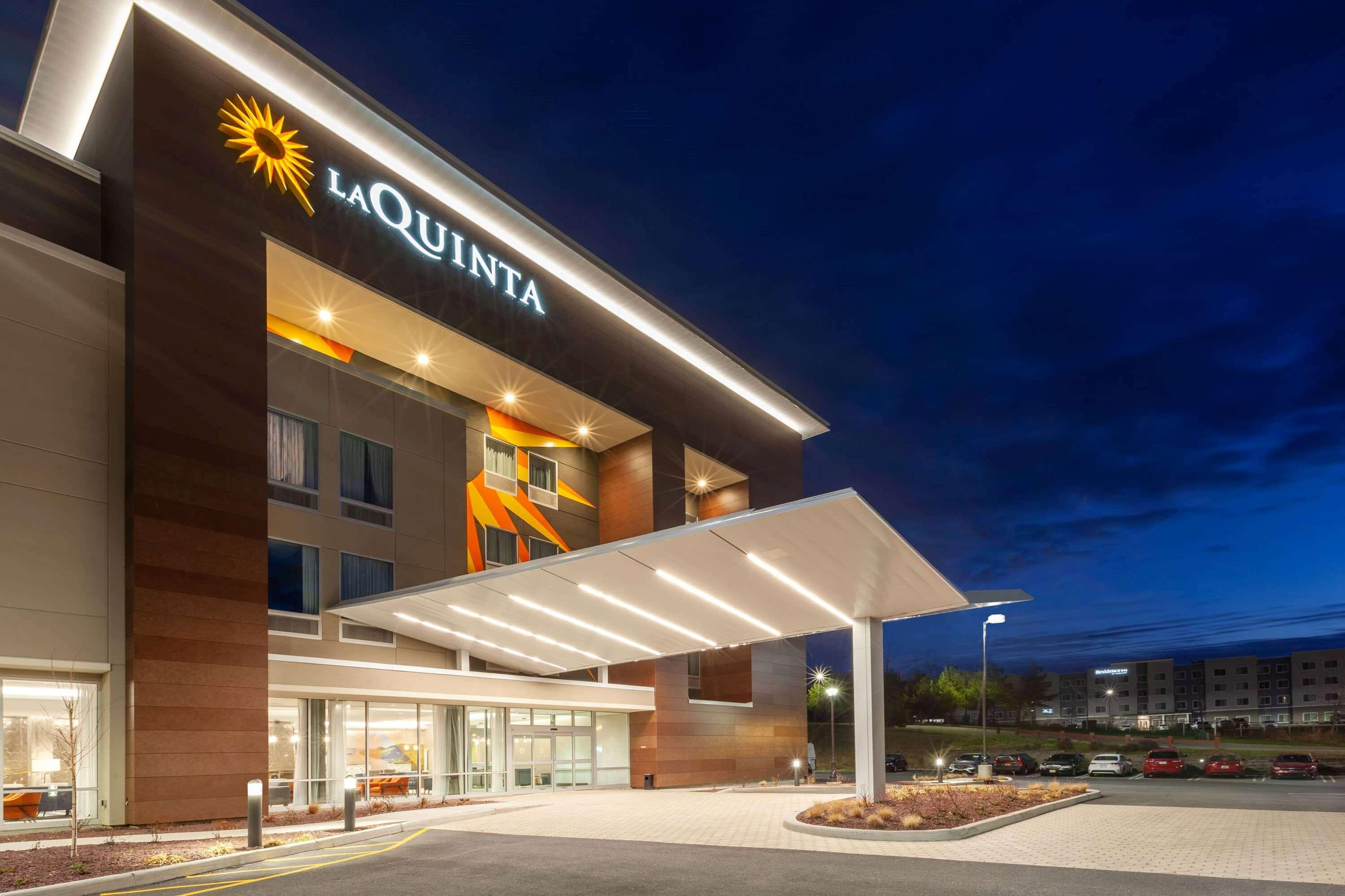 La Quinta Inn & Suites By Wyndham 미들타운 외부 사진